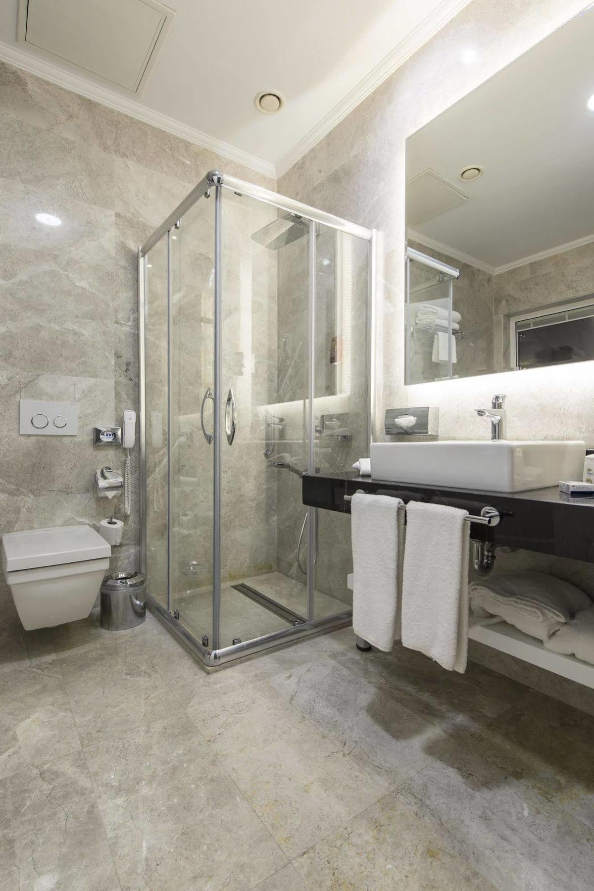 Park By Radisson Cankaya 4*